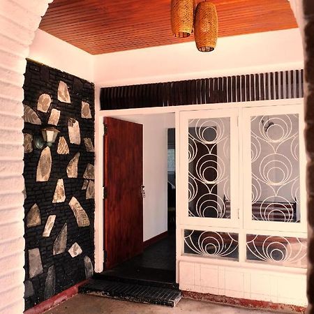Best Hostel Yala 티사마하라마 외부 사진