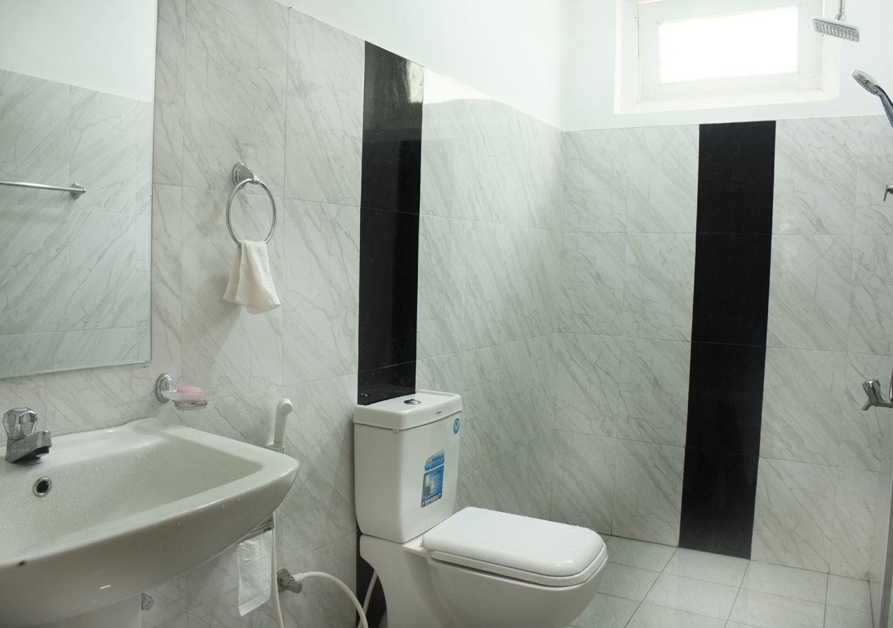 Best Hostel Yala 티사마하라마 외부 사진